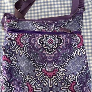 Vera Bradley hipster in lilac tapestry (waterproof)